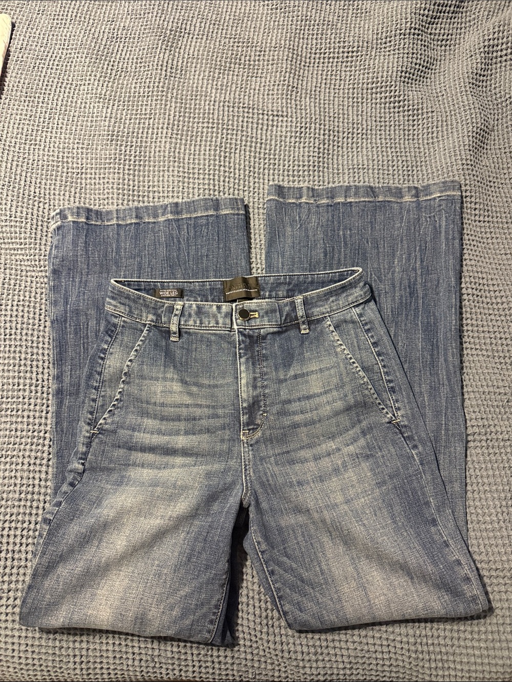 White House Black Market Light Blue Wide-Leg Flare Jeans